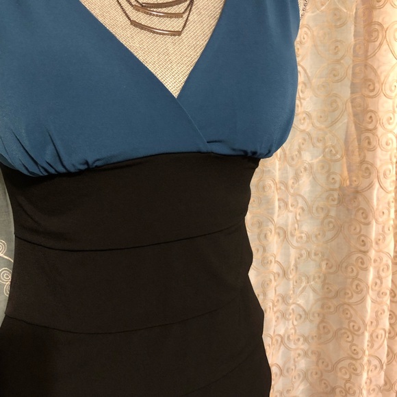 Enfocus studio dress - Picture 4 of 8